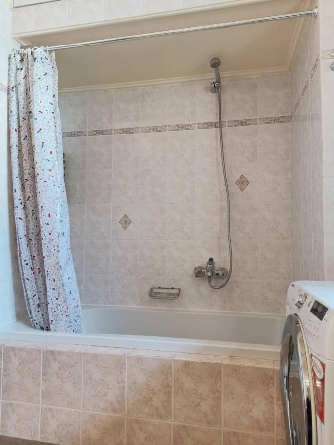 Big Apt 3Bed 3Bath 10 Min Walk Acropolis Афины Экстерьер фото